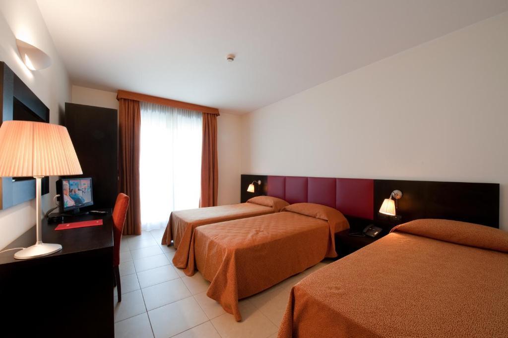 Hotel Parlapa Alpignano Exterior foto